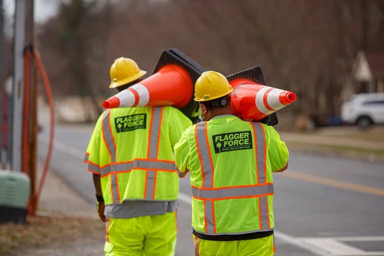 How Flagger Force used eduMe’s Beekeeper Integration to Improve Safety and Compliance
